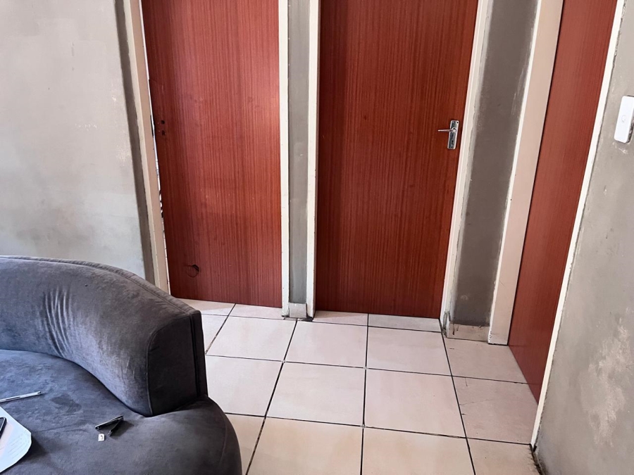 2 Bedroom Property for Sale in Rustenburg Central North West